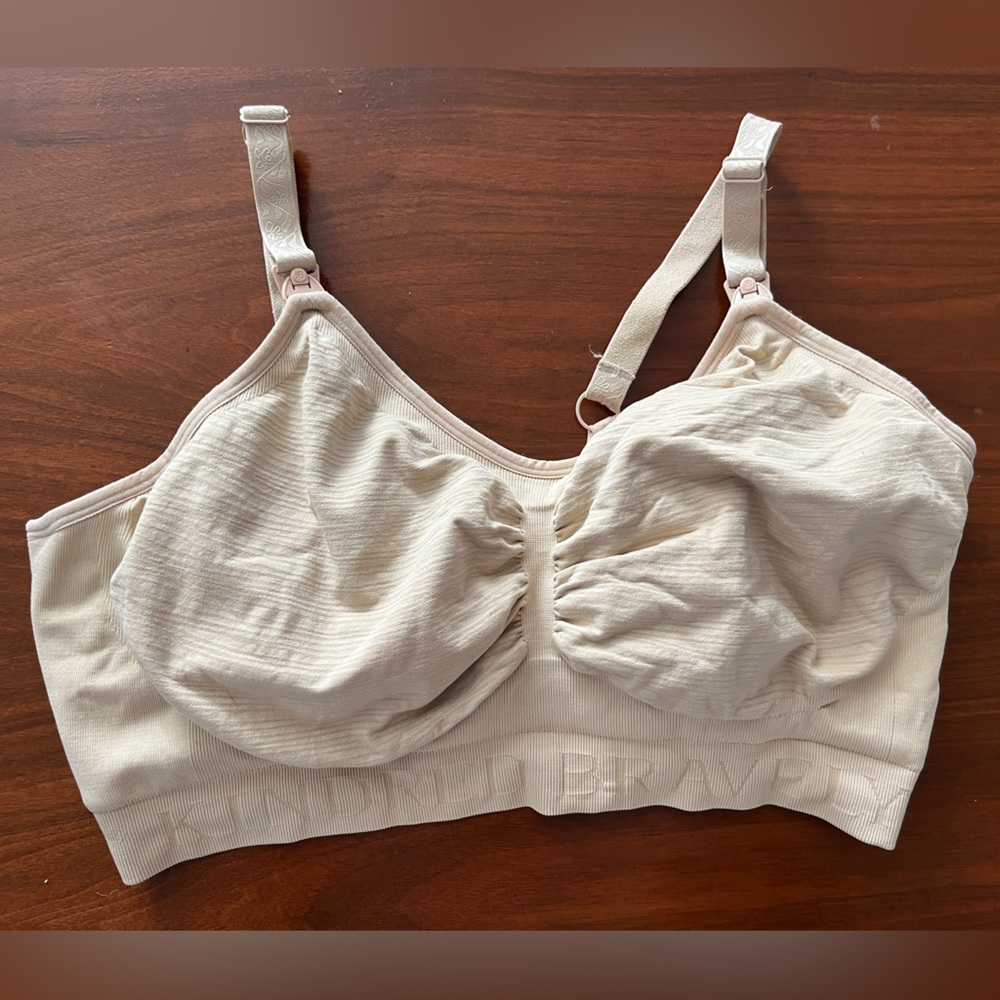 Kindred Bravely Hands-Free Pumping & Nursing Bra